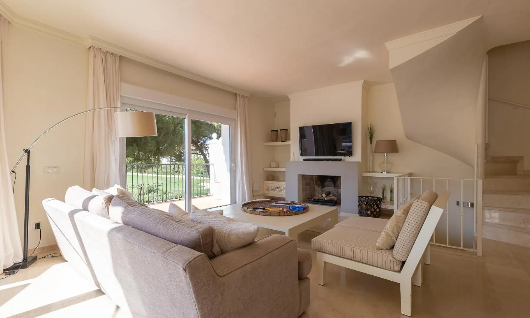 Magnifica Adosada La Quinta Golf Apartment Malaga
