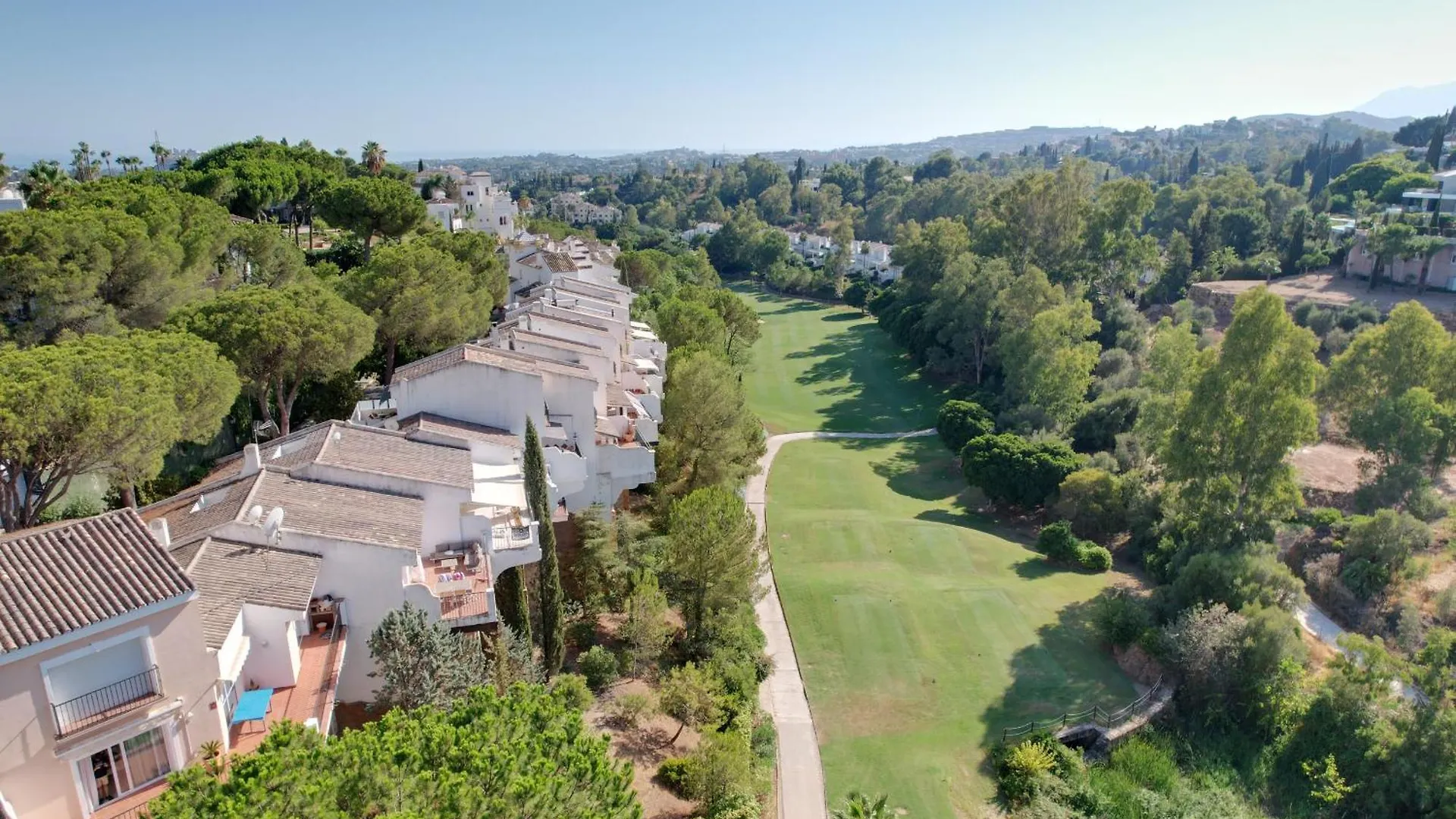 Magnifica Adosada La Quinta Golf Apartment Malaga