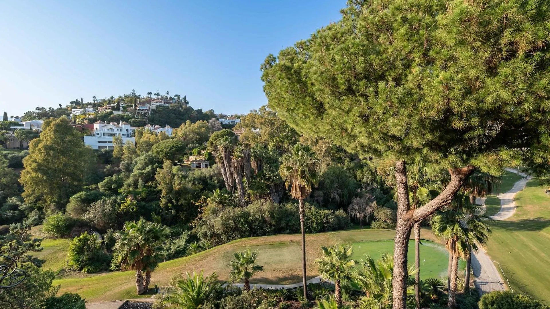 Magnifica Adosada La Quinta Golf Apartment Malaga