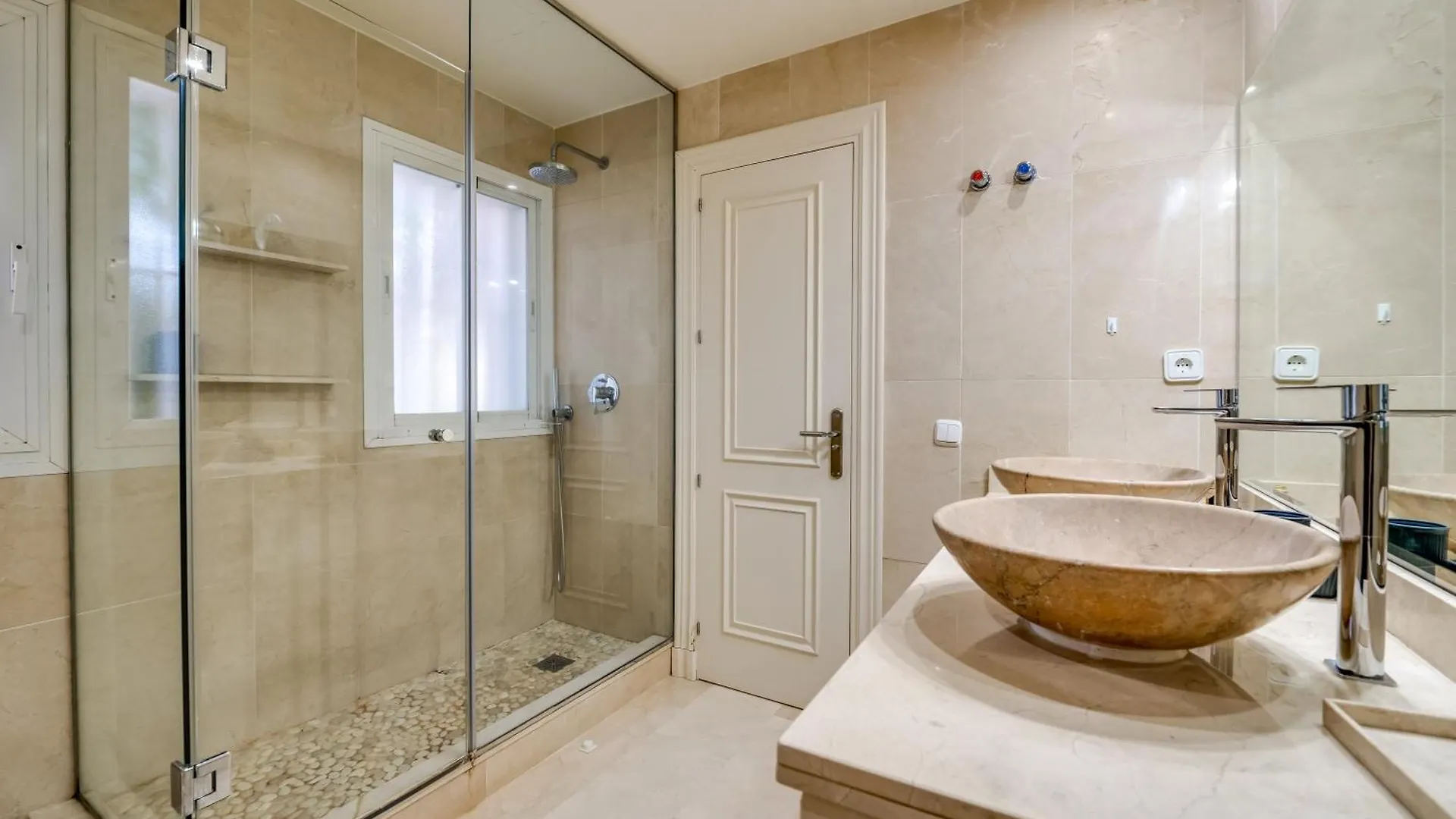 Magnifica Adosada La Quinta Golf Apartment Malaga 0*,